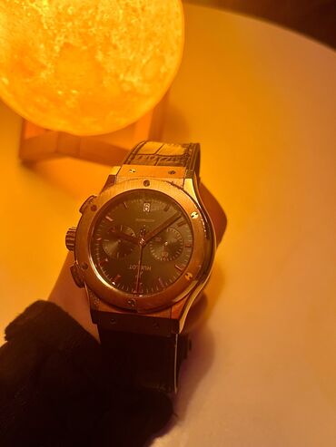 irşad telecom saatlar: Наручные часы, Hublot, цвет - Золотой