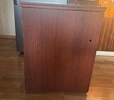 tikis isi: “Chaika 142M” tikiş maşını – şkaflı model - Tip: Mexaniki/elektrik — 2