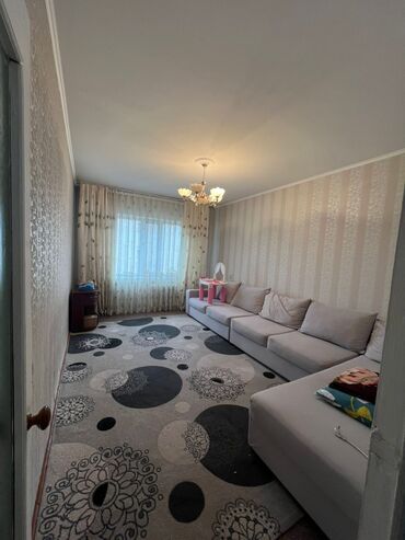 срочная продажа авто бишкек: 2 комнаты, 9 м², 105 серия, 4 этаж, Косметический ремонт