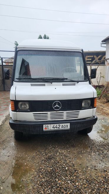 Легкий грузовой транспорт: Легкий грузовик, Mercedes-Benz, Стандарт, 2 т, Б/у