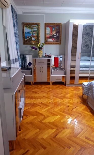 Günlük kirayə mənzillər: 2 otaqlı — 16