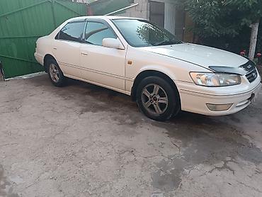 Транспорт: Toyota Camry: 2001 г., 2.5 л, Автомат, Бензин, Седан — 3