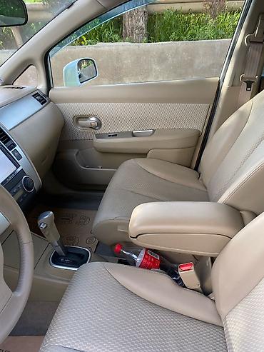 acar pult: Nissan Tiida: 1.5 l | 2012 il Hetçbek — 8