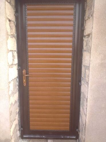 Darvaza təmiri: 🚪✨ Kalitka Əl Qapısı – Avtomatik Jalyüz Panjur ilə Super Kombinasiya!