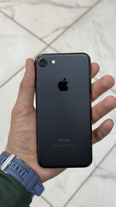 Apple iPhone: IPhone 7, Б/у, В рассрочку