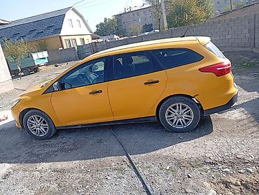 8 4: Ford Focus: 2015 г., 1.6 л, Механика, Бензин, Универсал — 3