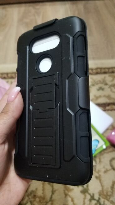 чехол с зарядкой: Мощный Чехол для LG G5 2шт черные новые . есть серый конверт в