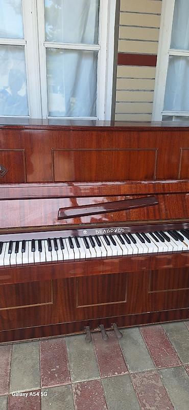 zerb aleti: Belarus markalı akustik pianino. Klassik upright (şaquli) — 1