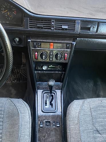 bmw e34 2 8: Mercedes-Benz W124: 1993 г., 2.8 л, Автомат, Бензин, Седан — 8