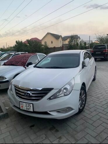 corolla runx: Сдаю в аренду: Легковое авто, Под такси