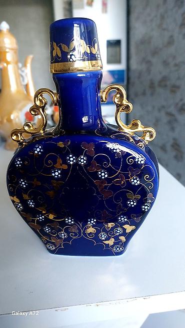 gül qabi: Bir vaza, Keramika — 1