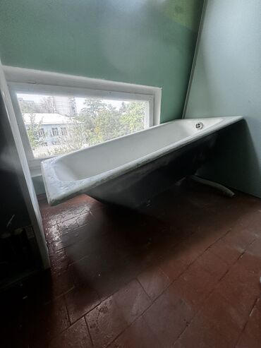 7 микра район: Ванна Прямоугольная, Материал: Чугун, Размер: 150 x 70 см