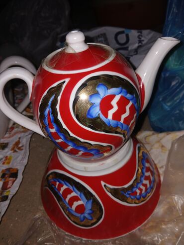 qır: Çay dəsti, rəng - Qırmızı, Farfor