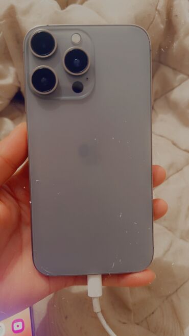 Apple iPhone: IPhone Xr, Б/у, 128 ГБ, Серебристый, 85 %