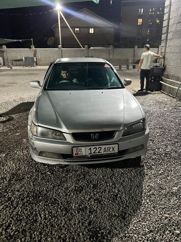 Honda: Honda Accord: 2000 г., 1.8 л, Автомат, Бензин, Седан