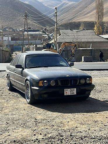 BMW: BMW 5 series: 1992 г., 2.5 л, Механика, Бензин, Седан at lalafo.kg — 2 BMW: BMW 5 series: 1992 г., 2.5 л, Механика, Бензин, Седан — 2
