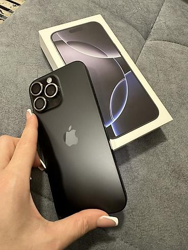 macbook 2010 pro: IPhone 16 Pro Max, 256 GB, Black Titanium, Face ID — 1