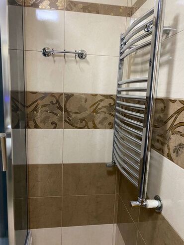 Uzunmüddətli kirayə mənzillər: Mənzil kirayə verilir. Euro temir olunub, butun ev uchun lazim olan — 14