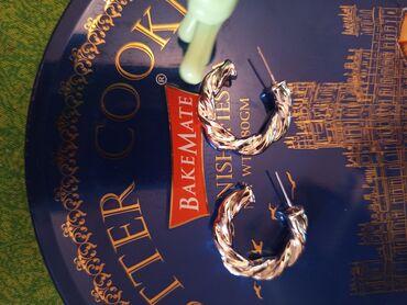 Sırğalar: Gümüş rəngli hörgü naxışlı halqa sırğalar - Model: qalın, burma/hörgü — 2