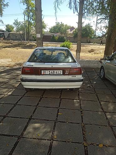 Mazda: Mazda 626: 1989 г., Механика, Бензин, Лифтбек — 4