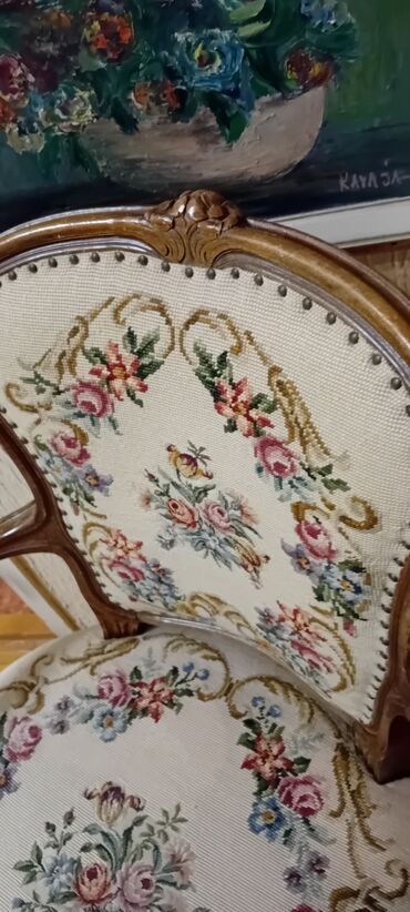 Stilske fotelje: Antikvrska tapacirana fotelja u stilu ROKOKO - Konstrukcija: čvrsto — 6