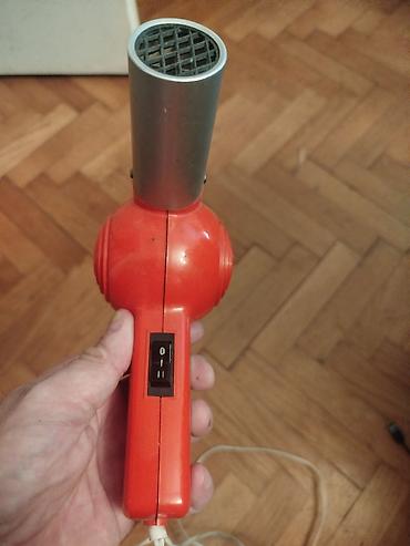 philips masazer: Retro stari fen sa kosu vintage.
Ispravan — 9