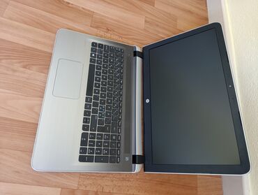 HP: AMD A8, 6 GB OZU, 15.6 " — 9