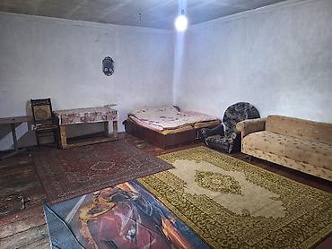 kiraye ev xrdalan: Mərdəkan qəsəbəsində, stansiyaya piyada 5dəq.lik məsafədə, 3 sotun — 6