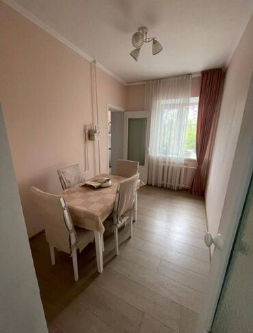 Продажа домов: 2 комнаты, 51 м², Индивидуалка, 4 этаж, Евроремонт