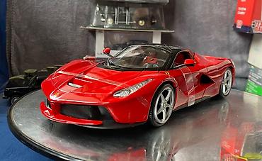 Avtomobil modelləri: Ferrari, 2013 il, 1:18, Dəmir, Ödənişli çatdırılma — 11