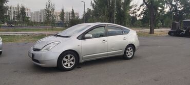 Toyota: Toyota Prius: 2004 г., 1.5 л, Вариатор, Гибрид, Хэтчбэк