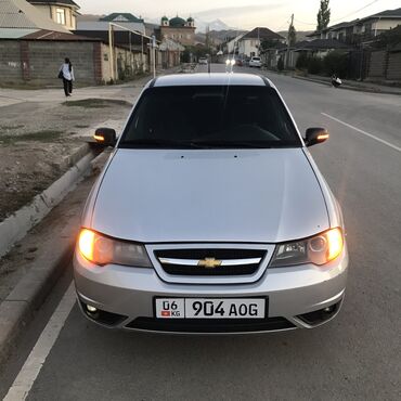 Daewoo: Daewoo Nexia: 2010 г., 1.5 л, Механика, Бензин, Седан