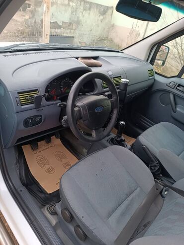 Ford: Ford Tourneo Connect: 1.8 l | 2008 il 342000 km Universal — 3