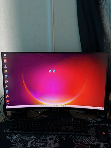 Masaüstü kompüterlər və iş stansiyaları: Komputer masaustu Core i5 9500 Gtx 1660 super 16 ram 1 terebayt
