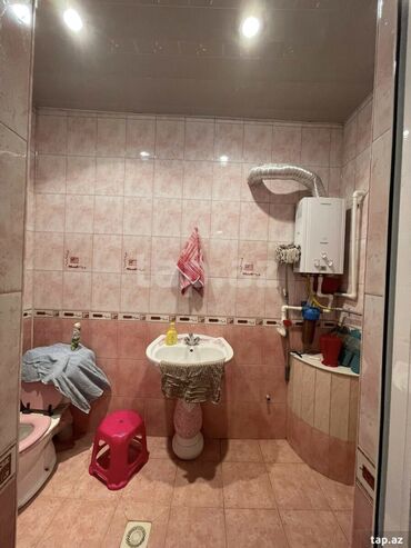 Uzunmüddətli kirayə mənzillər: Tehnoloqiya universetin qarsında kirəyə ev uzun müddətli verir -da lalafo.az — 9 Uzunmüddətli kirayə mənzillər: Tehnoloqiya universetin qarsında kirəyə ev uzun müddətli verir — 9