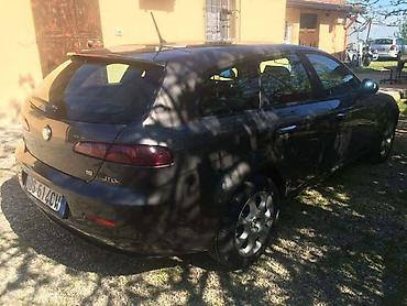 auto plac sirena: DELOVI ZA ALFA ROMEO 159 | Motori, menjaci, enterijer, limarija — 1