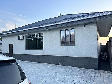 Продажа коттеджей и домов: 🏡 Продаётся одноэтажный дом с евроремонтом 📍 Бишкек, р-н Восст 🛏️ — 12