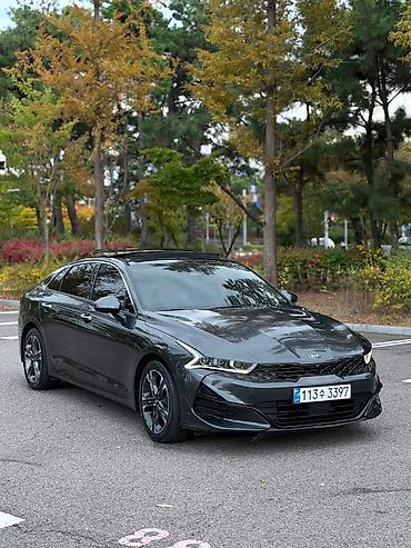 geely galaxy m9: Kia K5: 2022 г., Седан — 3