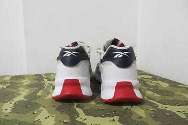 brojevi obuće: REEBOK br 43 28cm unutrasnje gaziste stopala, bez bilo kakve greske — 5
