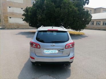 3 kameralı videoregistrator: Hyundai Santa Fe: 2 l | 2011 il Van/Minivan