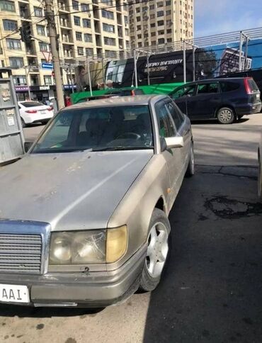 6 дыр: Mercedes-Benz W124: 1987 г., 2.3 л, Механика, Бензин, Седан