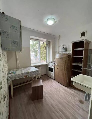 хрущевка квартира: 1 комната, 30 м², Хрущевка, 2 этаж