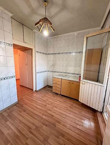 106: 2 комнаты, 52 м², 9 мкр 106 серия, 9 этаж, Косметический ремонт — 8