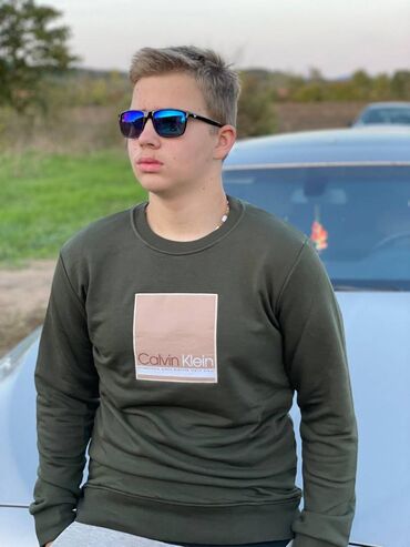Duksevi: S do 3xl
3300 — 14