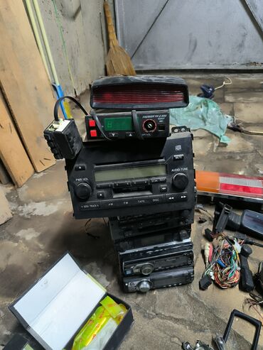 Digər avtomobil ehtiyat hissələri: QARAJDAN SATIŞ🚗 Maşın əşyaları qarışıq, müxtəlif modellər üçün — kimə — 20
