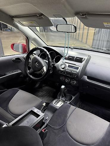 jac s7: Honda Fit: 2007 г., 1.5 л, Автомат, Бензин, Хэтчбэк — 5
