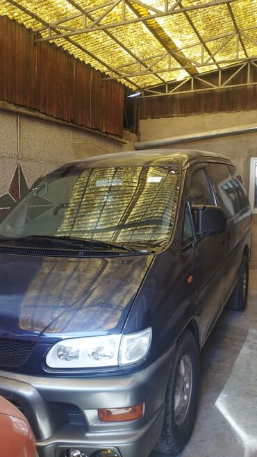 Mitsubishi: Mitsubishi Delica: 1998 г., 2.4 л, Автомат, Газ, Внедорожник
