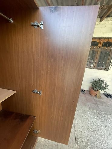 Mebel: İşlənmiş, 2 qapılı, Qəhvəyi, Açılan, Düz dolab — 7