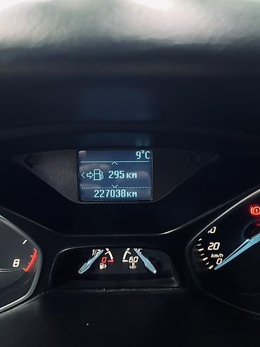 ford focus автомобил: Ford Focus: 2013 г., 1.6 л, Механика, Бензин, Хэтчбэк — 10