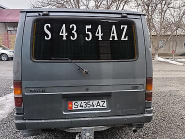 Ford Transit: 1995 г., 2.5 л, Механика, Дизель, Фургон — 4